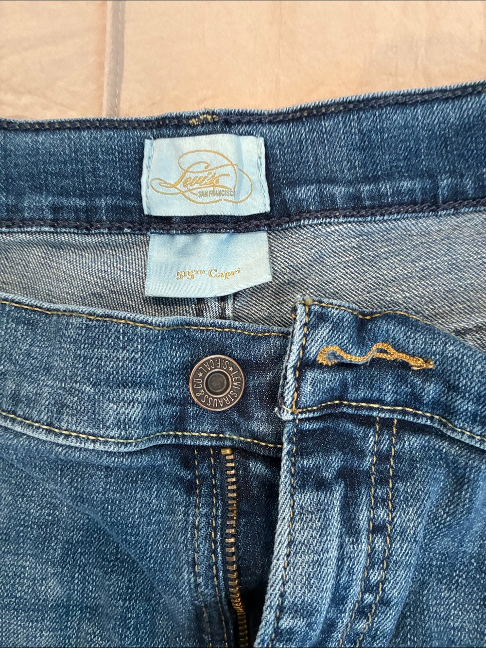 Levi's Women's High-Rise Capri Jeans in Classic Blue Denim